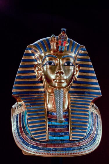 King Tut and Queen Nefertiti: Were They Buried Together?