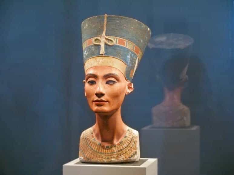 Queen Nefertiti, She seas one of the most famous women in ancient Egypt