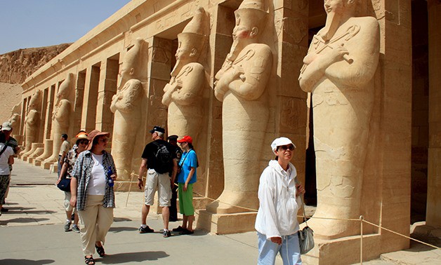 What to Wear in Egypt: Packing checklists and clothing tips for your  vacation