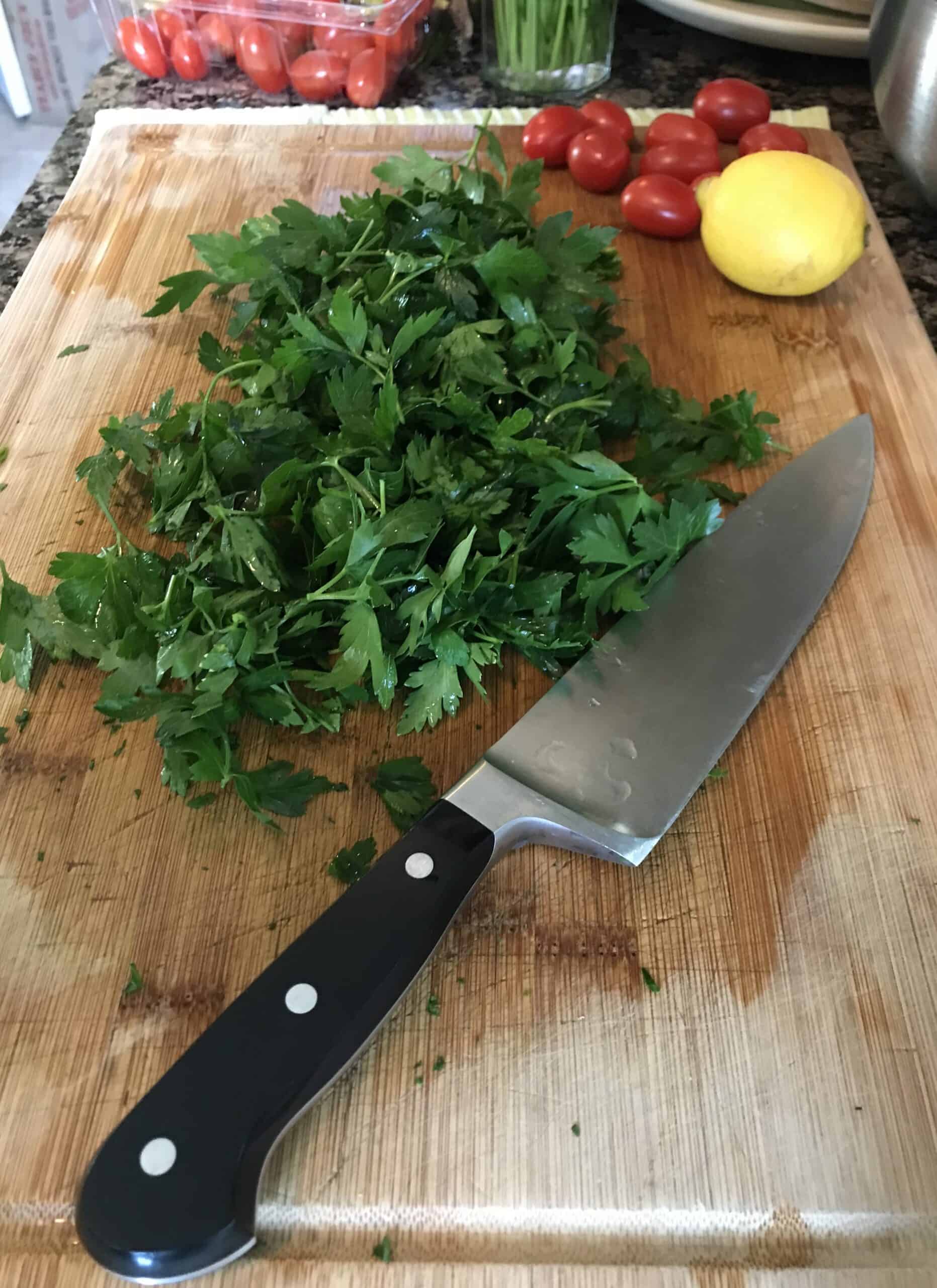 Taste of Egypt: Preparing Egyptian Tabouleh 